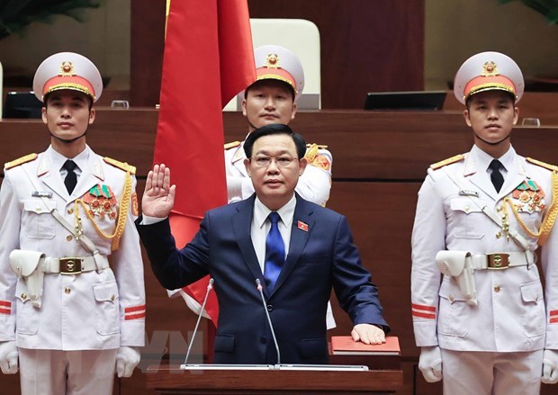 Top Cambodian legislator congratulates Vietnamese NA Chairman